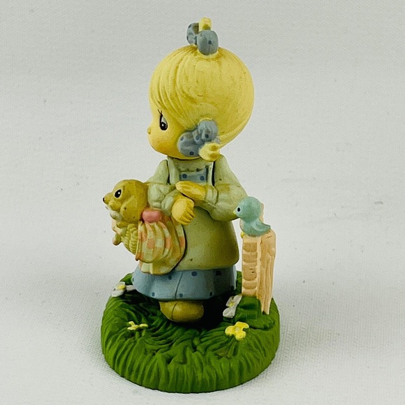 Precious Moments July Miniature Monthly Figurine 1989 Girl Dog‎ Picnic #573477 - Picture 2 of 6